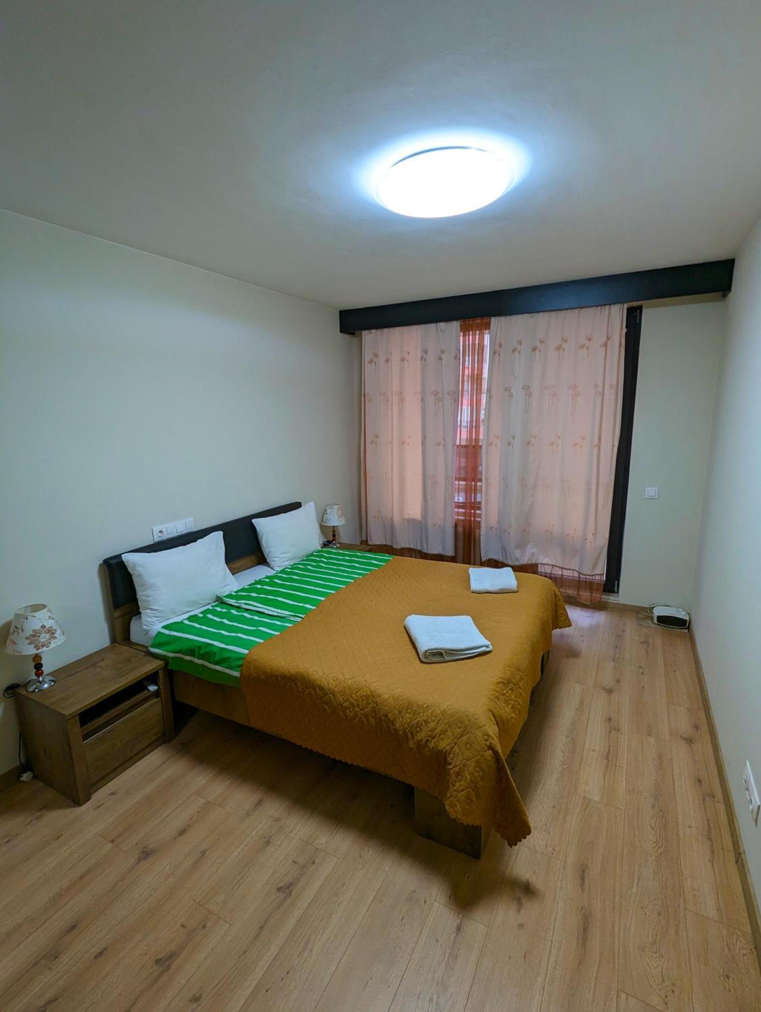 Business And Leisure Apartments In Mladost 2 With Free Garage ソフィア エクステリア 写真