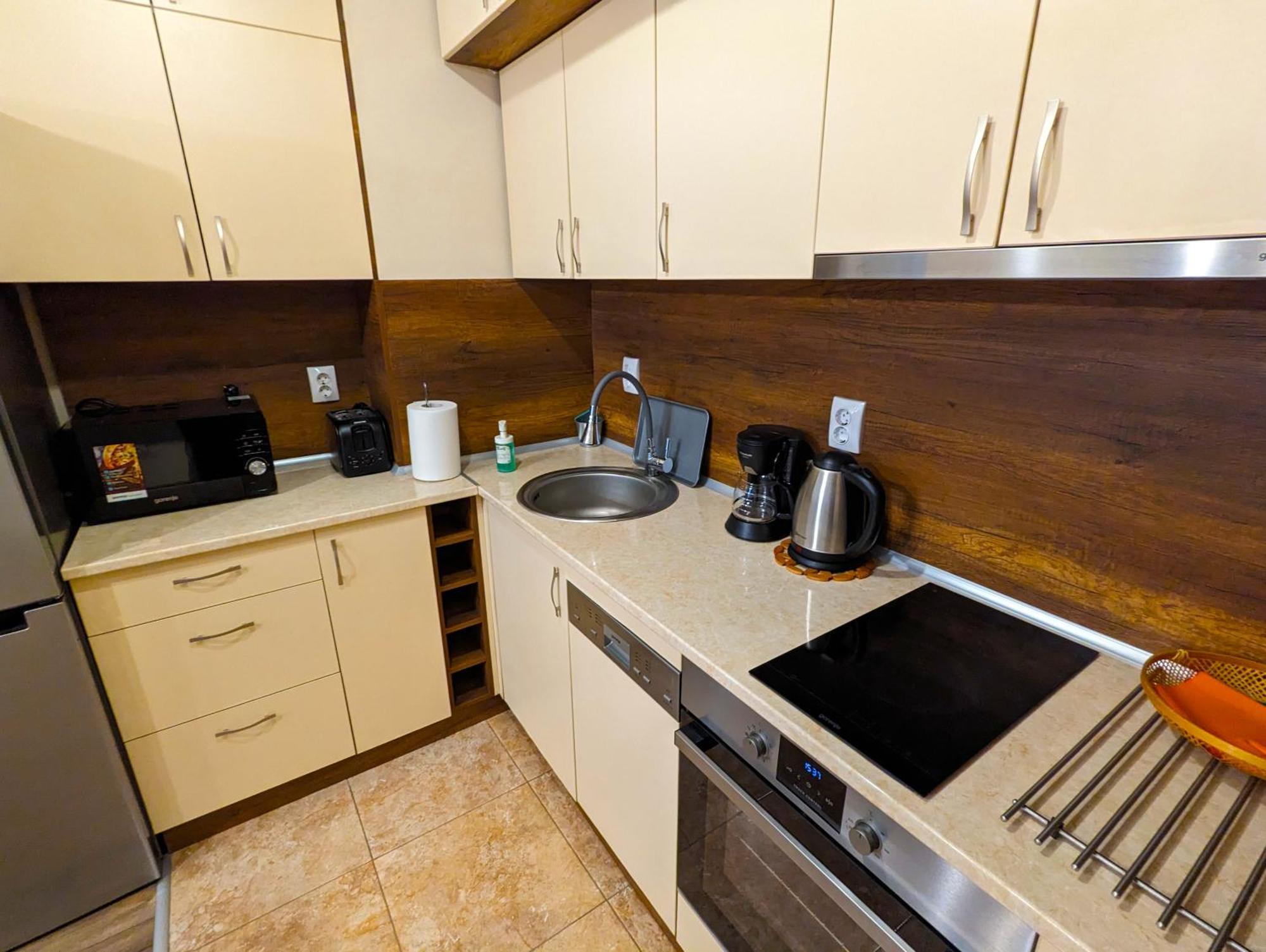 Business And Leisure Apartments In Mladost 2 With Free Garage ソフィア エクステリア 写真